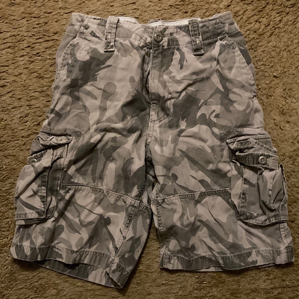 Boys Camo Cargo Shorts, size 14, First Wave brand